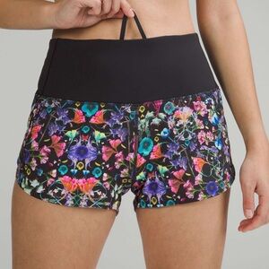 NWOT Lululemon Speed Up Short - 2.5 in inseam - rare black floral print